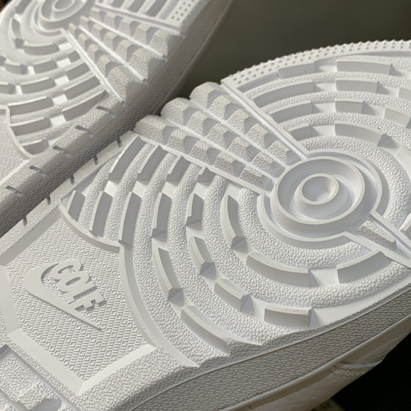 Air Jordan 1 Low G. Golf shoes. - Picture 6 of 7